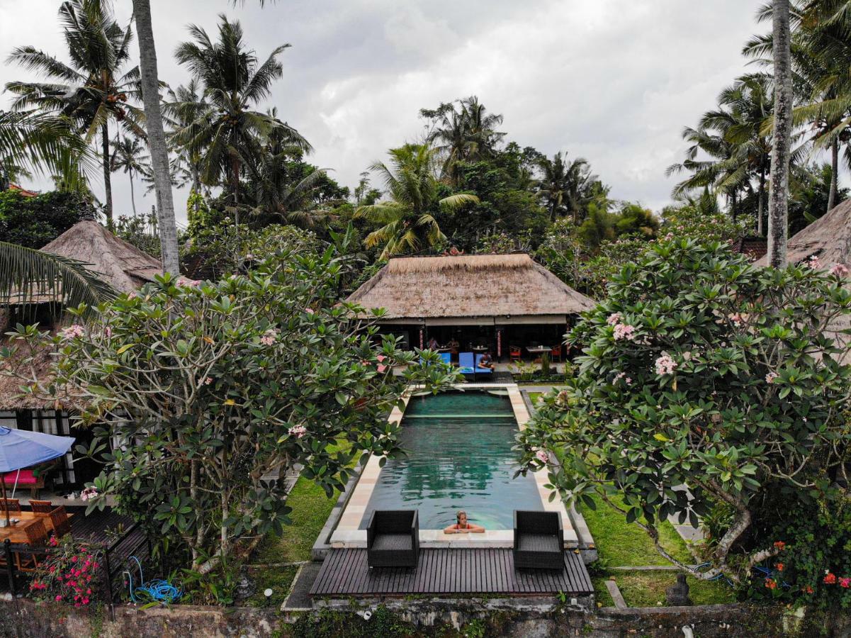 Lodtunduh Sari Ubud Exterior foto